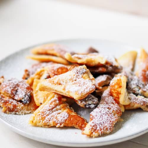 Kaiserschmarrn Rezept luftig einfach